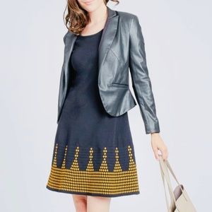 Nine West Border Print Dress in black and gold
